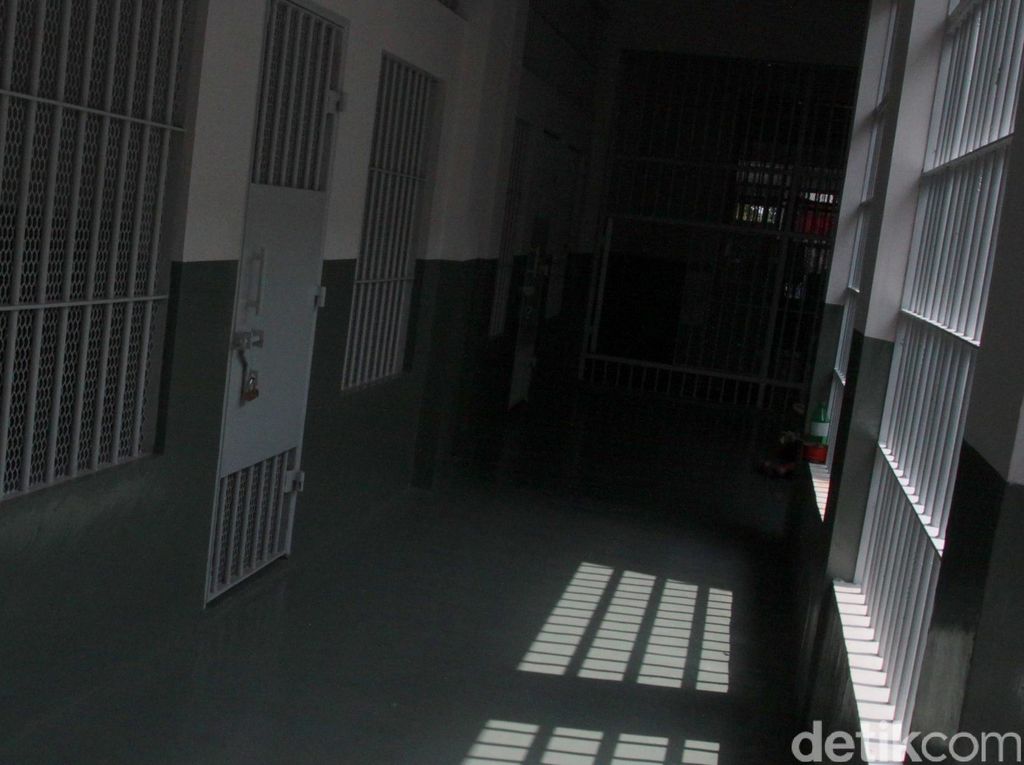 Gelapkan Duit Ratusan Juta lewat Travel Bodong, Perempuan di Gowa Ditangkap